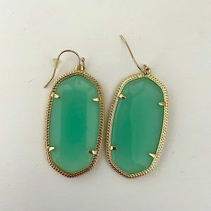 Kendra Scott green drop earrings